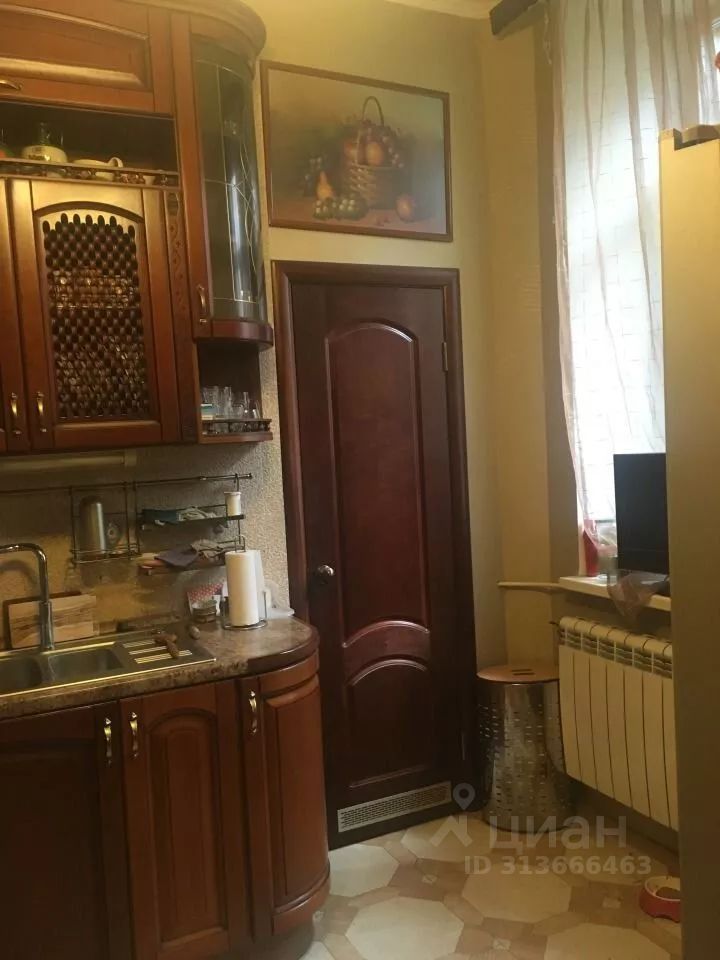 Продажа 5-комн квартиры на вторичном рынке Кронверкский проспект, 23