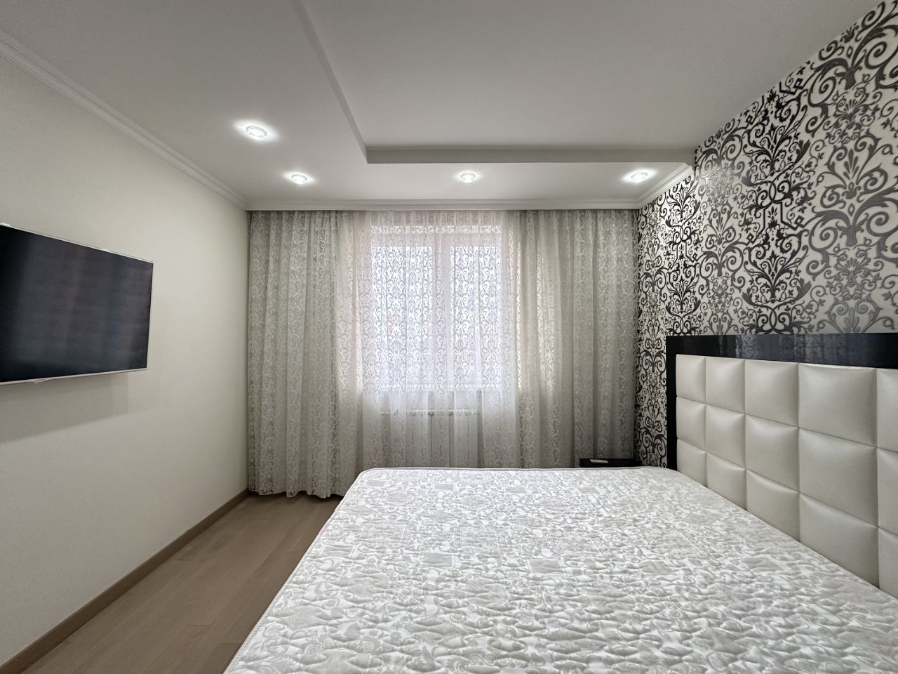 Продажа 2-комн квартиры на вторичном рынке Большая Очаковская улица, 3