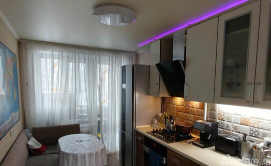 Продажа 1-комн квартиры на вторичном рынке Заревый проезд,  д. 19