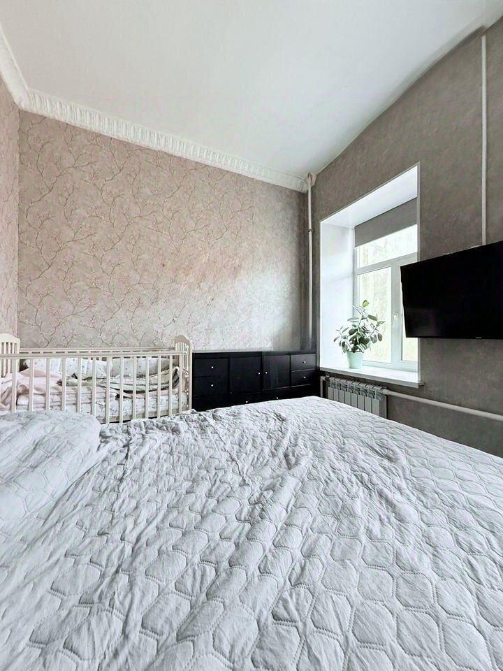 Продажа 2-комн квартиры на вторичном рынке улица Рубинштейна, 27
