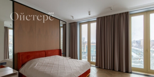 3-комн квартира Крестовский пр-кт,  д. 12