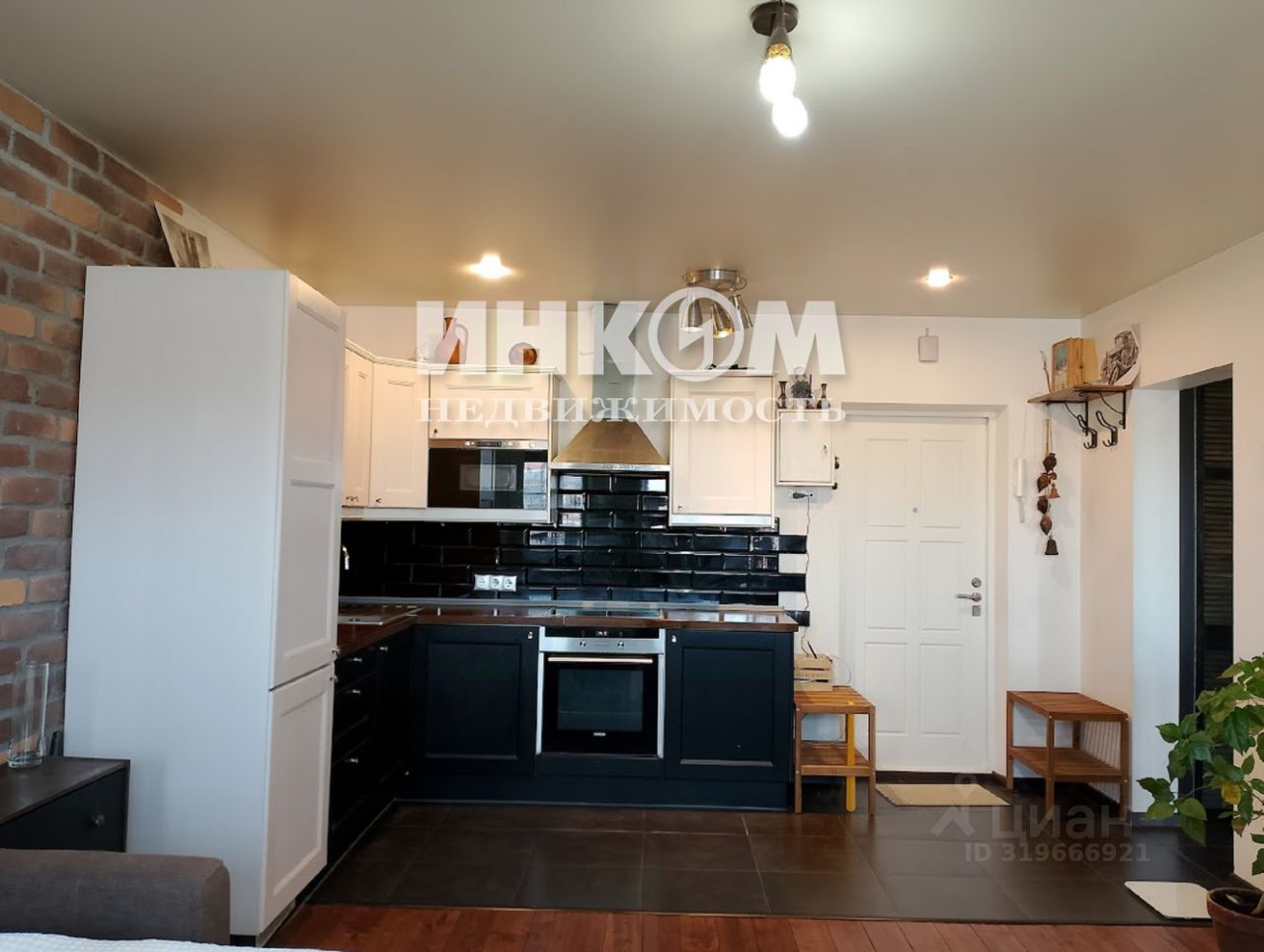 Продажа 1-комн квартиры на вторичном рынке Планерная мкр, 21