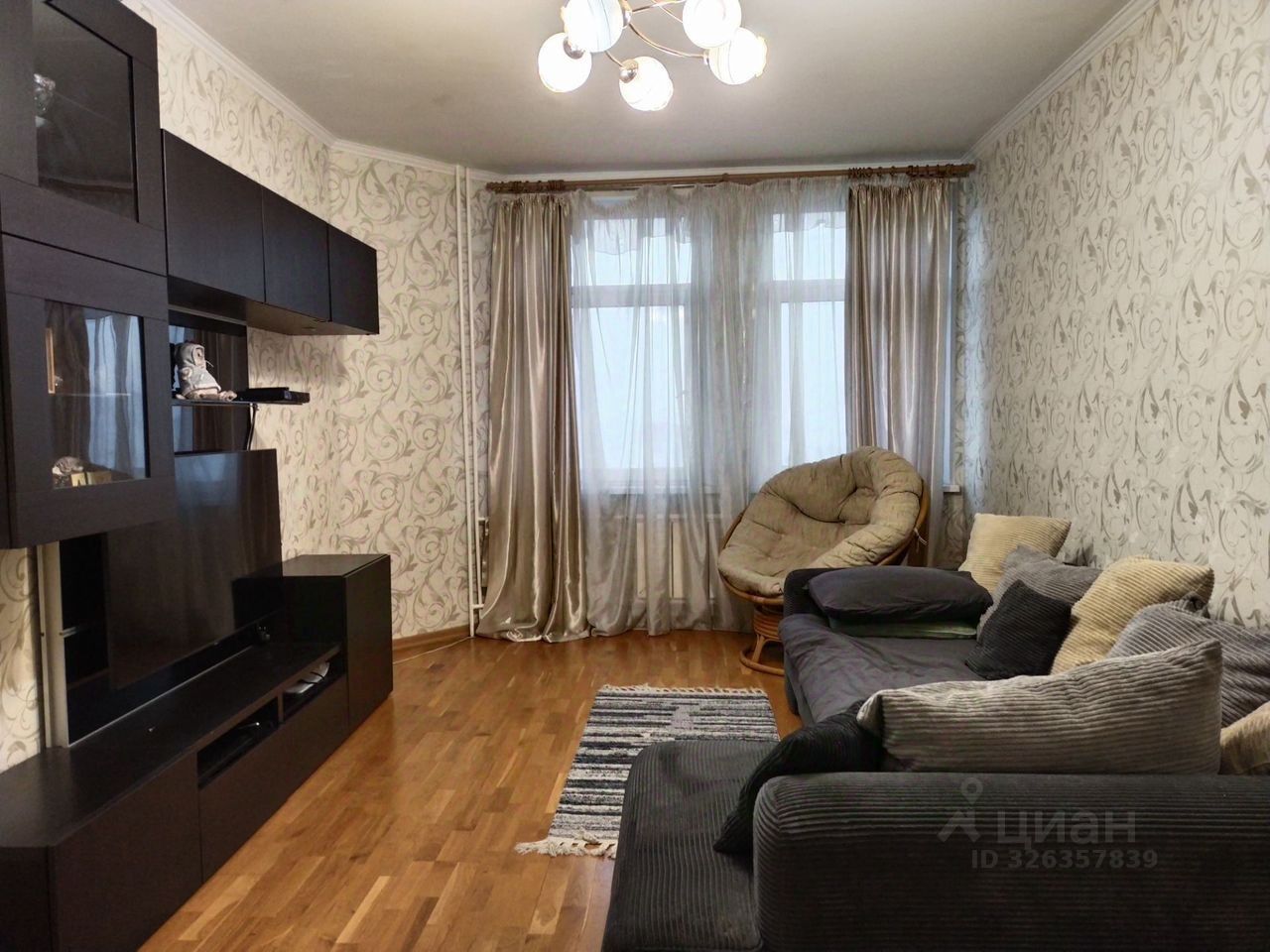 Продажа 3-комн квартиры на вторичном рынке Болотниковская улица, 5К3