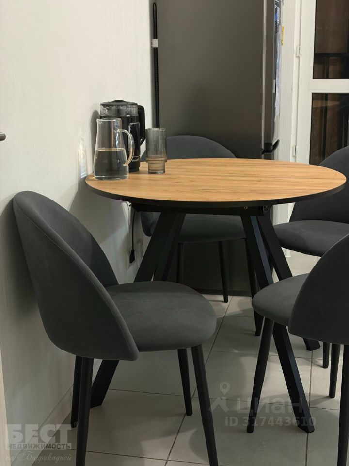 Продажа 3-комн квартиры на вторичном рынке Сиреневый бульвар, 33