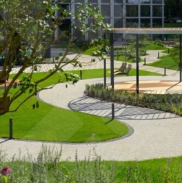 Продажа 4-комн квартиры на вторичном рынке Сетуньский 1-й проезд,  д. 2,  к. 1