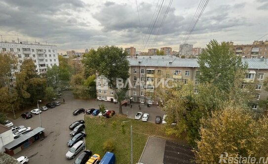 Продажа 2-комн квартиры на вторичном рынке ул Юных Ленинцев,  д. 18,  к. 2