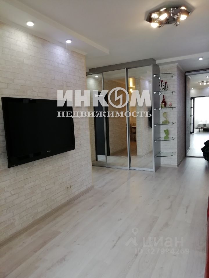 Продажа 2-комн квартиры на вторичном рынке Ключевая улица,  д. 18