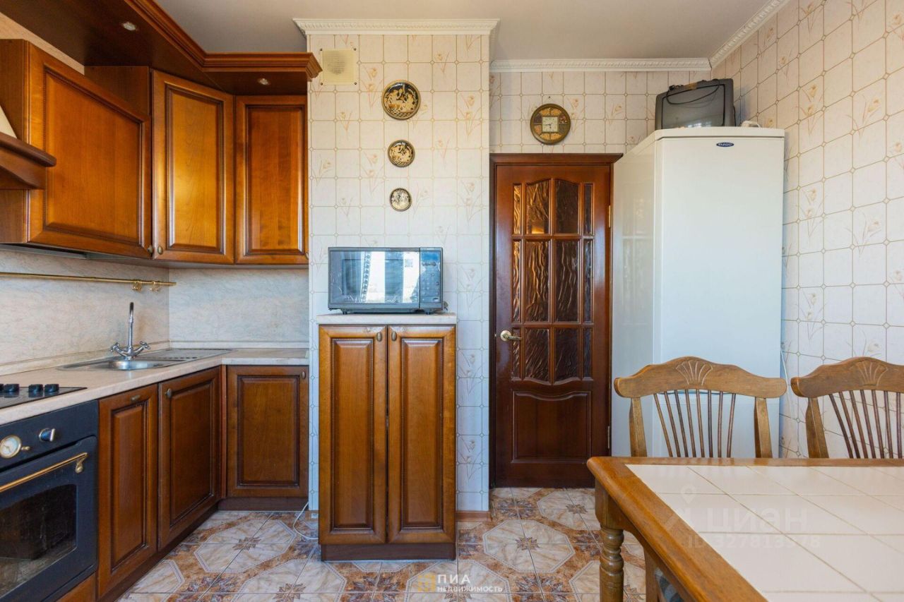 Продажа 3-комн квартиры на вторичном рынке Королев, Дворцовый проезд, 4
