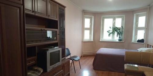 3-комн квартира ул Белореченская,  д. 12