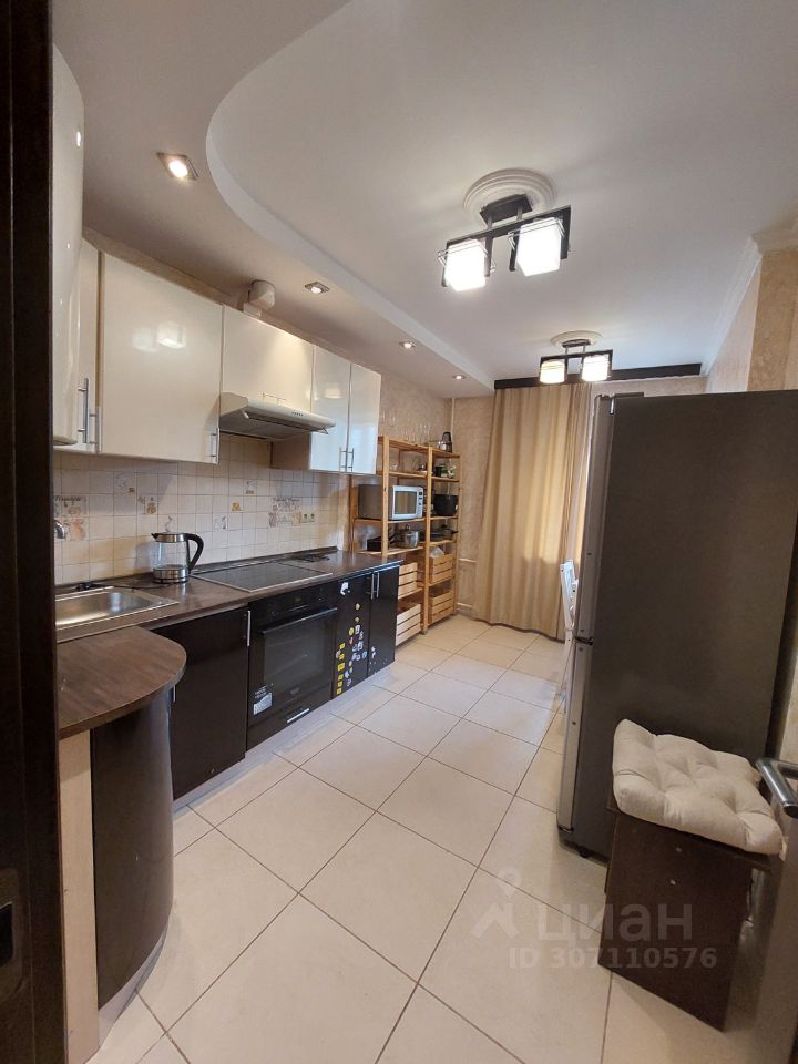 Аренда 2-комн квартиры на вторичном рынке Тарусская улица, 18К2