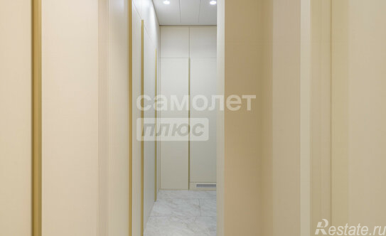 Продажа 4-комн квартиры на вторичном рынке Винницкая улица,  д. 8 к2