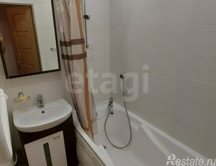 Продажа 2-комн квартиры на вторичном рынке улица Академика Байкова,  д. 17 к1