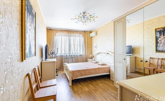 Аренда 2-комн квартиры на вторичном рынке ул Лётчика Бабушкина,  д. 22