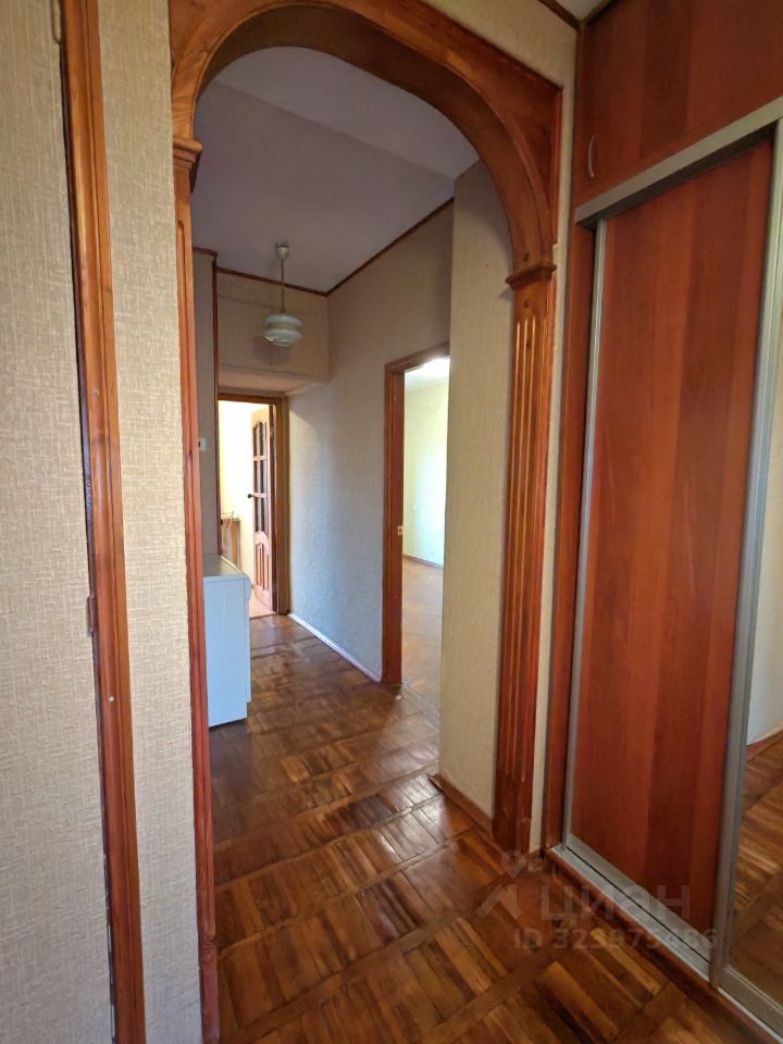 Продажа 2-комн квартиры на вторичном рынке Кондратьевский проспект, 51к1