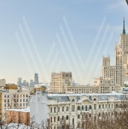 Продажа 3-комн квартиры на вторичном рынке Подколокольный пер,  д. 16/2,  к. 2