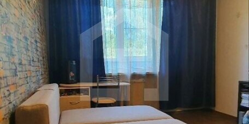 2-комн квартира проспект Славы,  д. 25