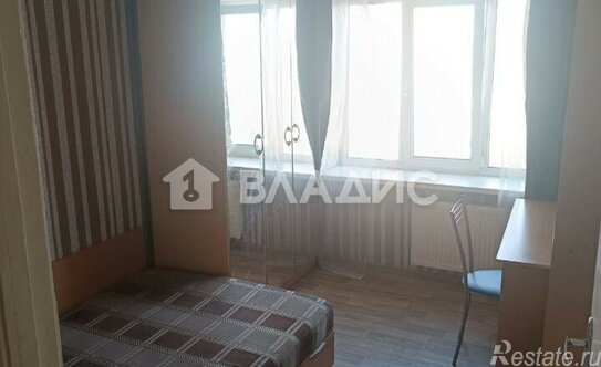 Продажа 2-комн квартиры на вторичном рынке Запорожская улица,  д. 23 к2