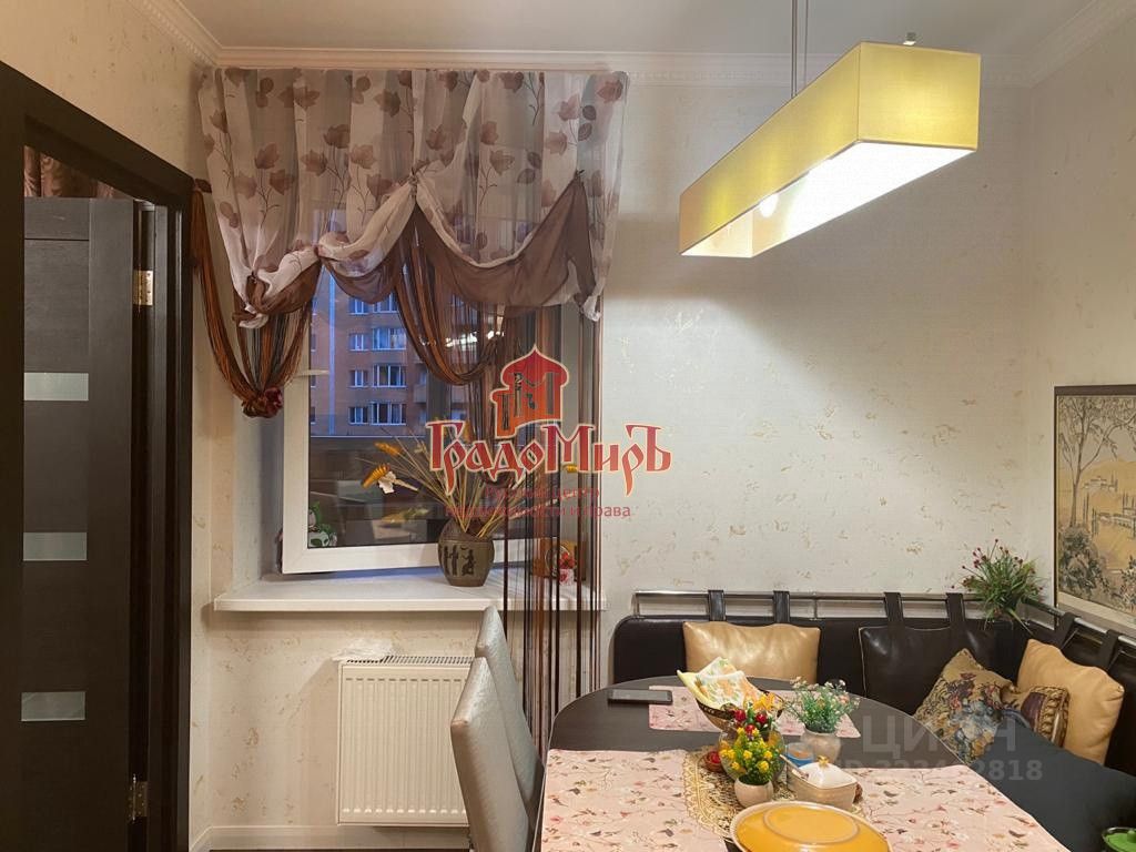 Продажа 2-комн квартиры на вторичном рынке Дмитров, улица Архитектора В.В. Белоброва, 3