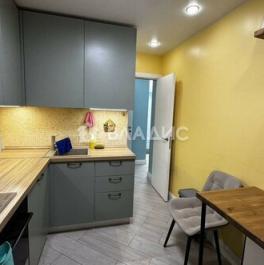 Продажа 2-комн квартиры на вторичном рынке ул Советской Армии,  д. 3