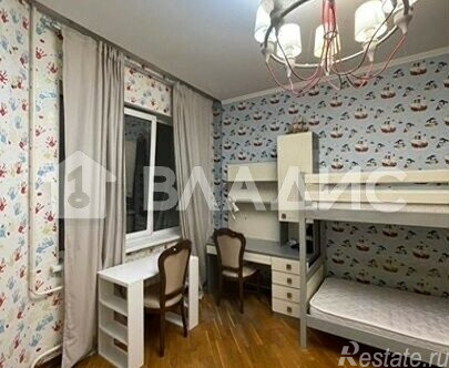 Продажа 2-комн квартиры на вторичном рынке Красный Октябрь, улица Мира,  д. 6