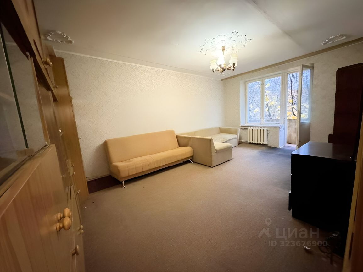 Продажа 2-комн квартиры на вторичном рынке улица Марии Ульяновой, 9К1