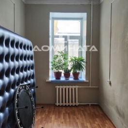 Продажа 6-комн квартиры на вторичном рынке 18-я линия,  д. 25