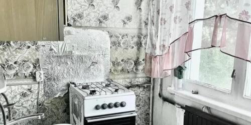 2-комн квартира Подвойского ул,  д. 34,  к. 1