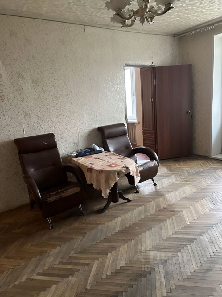 Продажа 3-комн квартиры на вторичном рынке Варшавское шоссе, 87