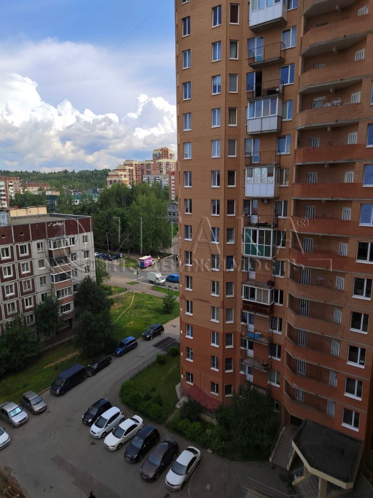 Продажа 1-комн квартиры на вторичном рынке Всеволожск, Александровская,  д. 79,  к. 2