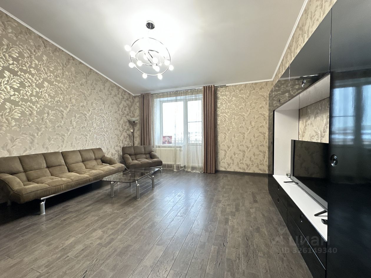 Продажа 3-комн квартиры на вторичном рынке улица Черняховского, 30а