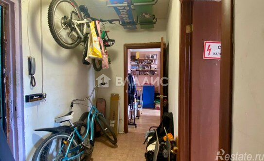 Продажа 2-комн квартиры на вторичном рынке Южнобутовская улица,  д. 51