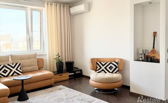 Продажа 4-комн квартиры на вторичном рынке ул Трофимова,  д. 10