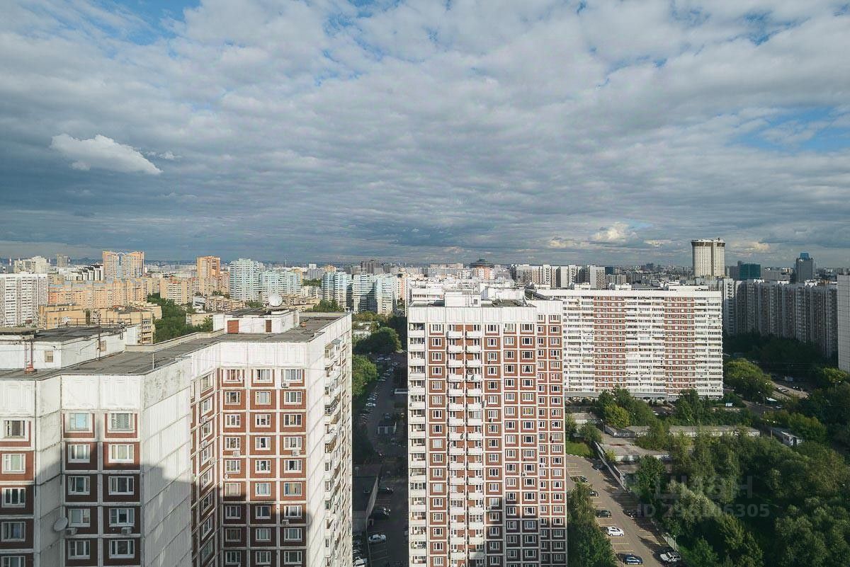 Продажа 6-комн квартиры на вторичном рынке улица Академика Пилюгина, 24К1