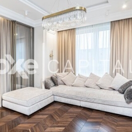 Продажа 4-комн квартиры на вторичном рынке Мантулинская улица,  д. 9 к1