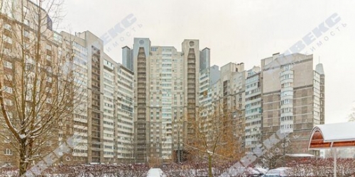 3-комн квартира Коломяжский пр-кт,  д. 26