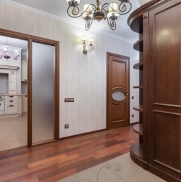 Продажа 4-комн квартиры на вторичном рынке Озерковская набережная,  д. 26