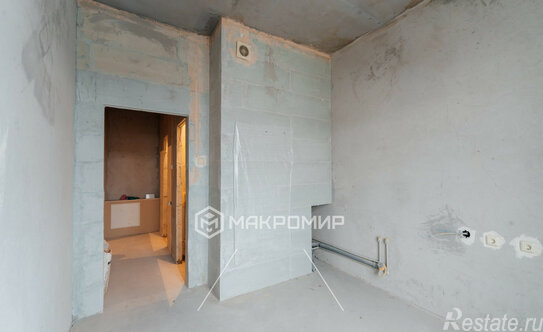 Продажа 2-комн квартиры на вторичном рынке Карташихина улица,  д. 5