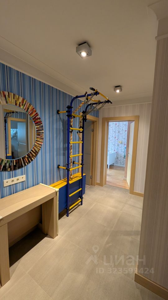 Продажа 2-комн квартиры на вторичном рынке улица Твардовского, 12к2