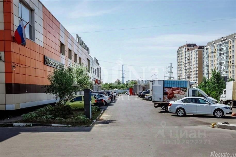 Продажа отдельного здания Лухмановская улица,  д. 2