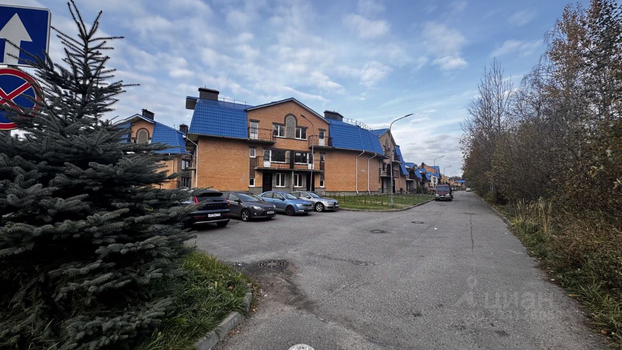 Продажа 1-комн квартиры на вторичном рынке Зеленогорск, улица Мира, 21