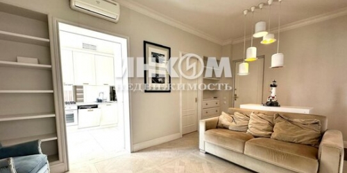 2-комн квартира улица Маршала Рыбалко,  д. 1