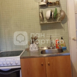 Продажа 1-комн квартиры на вторичном рынке проспект Королёва,  д. 47 к1