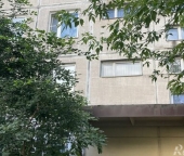 Продать Квартиры вторичка Сиреневый б-р  7 1