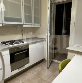 Продажа 2-комн квартиры на вторичном рынке Новоподмосковный 3-й пер,  д. 8