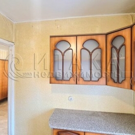 Продажа 3-комн квартиры на вторичном рынке Краснопутиловская улица,  д. 61