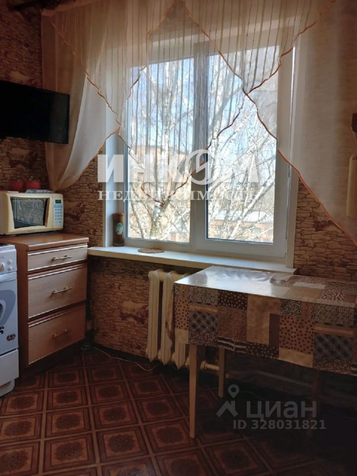 Продажа 1-комн квартиры на вторичном рынке Глебовская улица, 12
