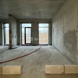 Продажа 2-комн квартиры на вторичном рынке Светланова ул,  д. 11 к1
