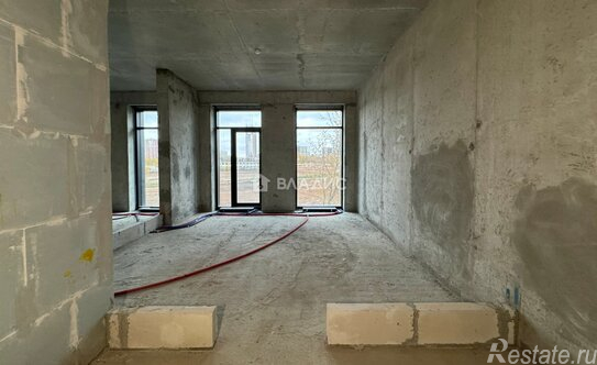 Продажа 2-комн квартиры на вторичном рынке Светланова ул,  д. 11 к1