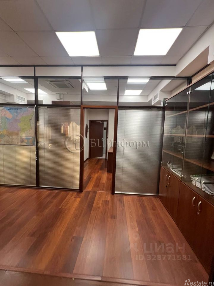 Аренда офиса 26-я линия,  д. 15,  к. 2