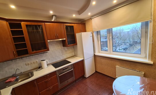 Продажа 1-комн квартиры на вторичном рынке Весёлая улица,  д. 3